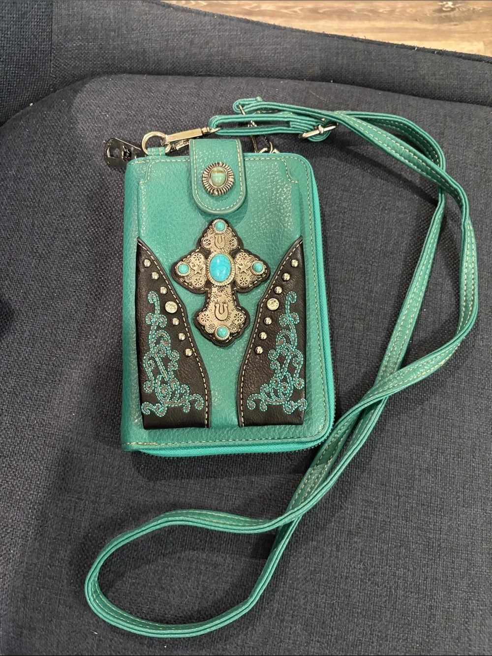 American Bling Turquoise Cross Accent Crossbody Wallet